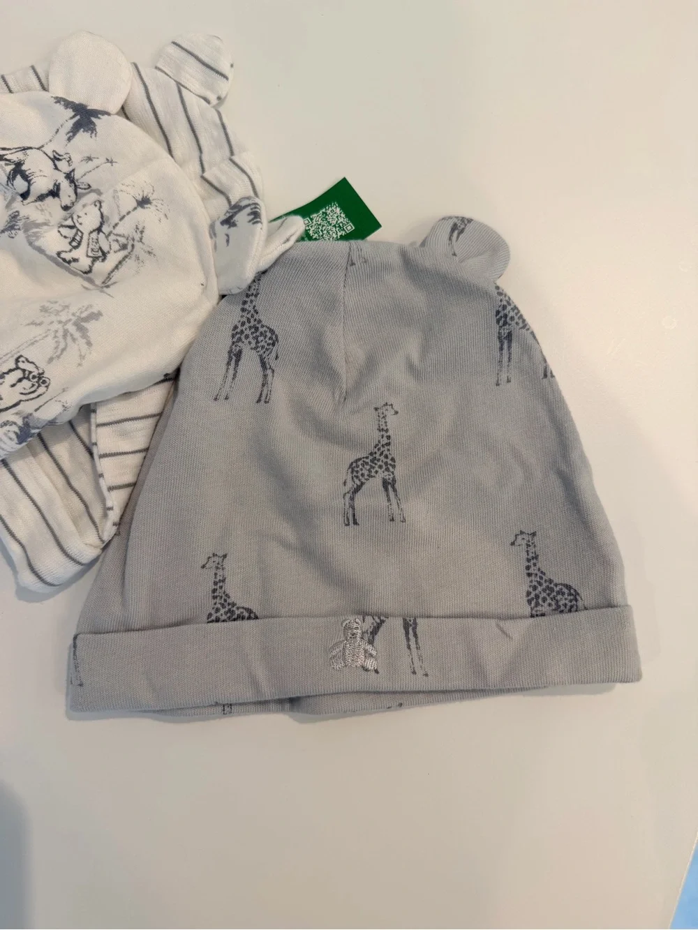 ✨ NWT GAP Baby Beanie Set - 12-18 months ✨